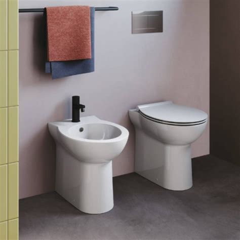 Sanitari Filo Muro Azzurra Fast Terra Wc Bidet Copriwc