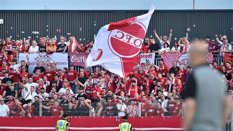 Knapper Sieg im Endspiel OFC für DFB Pokal qualifiziert