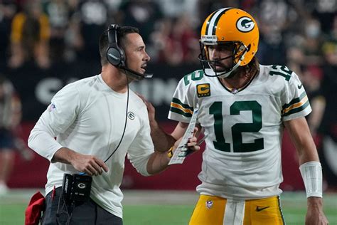 Aaron Rodgers Caught Shouting At Green Bay Packers Head Coach Matt