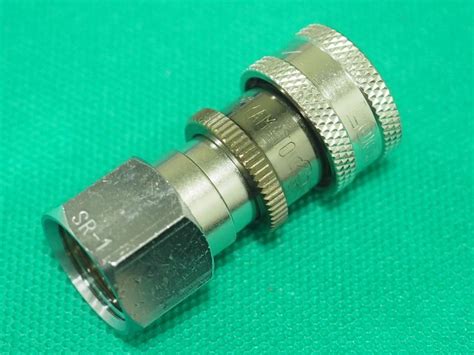 Okコック 調整器用 酸素用 ソケット Sr 1 ヤマト産業 溶接用品プロショップ サンテック