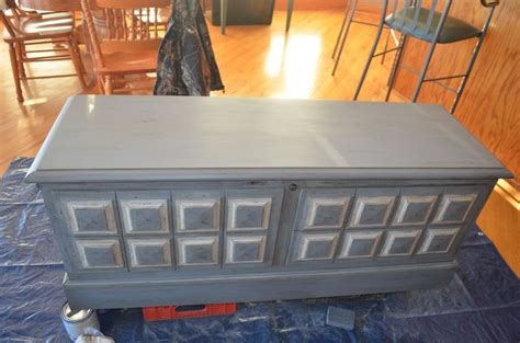 Two Toned Chalk Paint And Distressed Furniture Decor Coffee Table