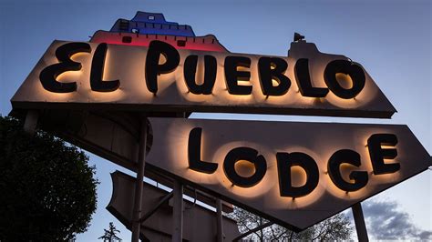 Affordable Hotel and Lodge in Taos New Mexico | El Pueblo Lodge