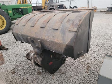 Wain Roy Swinger Coupler W Bucket Bigiron Auctions