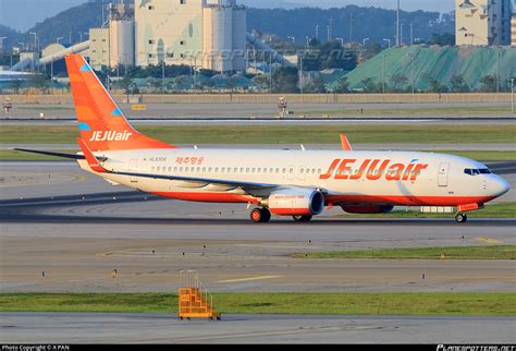 HL8304 Jeju Air Boeing 737 8JP WL Photo By X PAN ID 1572636