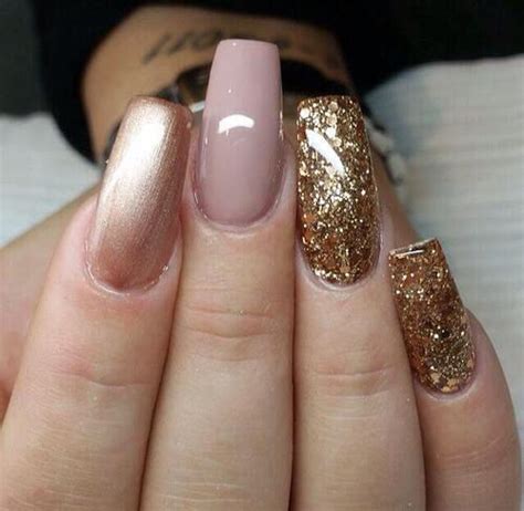 10 Maneras de pintar tus uñas con esmalte Rose Gold Es la Moda