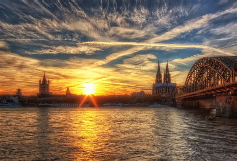 Cologne Skyline | Germany - Fine Art Photography by Nico Trinkhaus