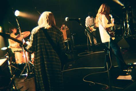 Homecomings（photo By Tetsuya Yamakawa） Homecomingsが羊文学迎えた特別な一夜、新曲