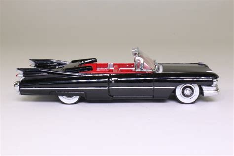 Matchbox Collectibles DYG05 M 1959 Cadillac Coupe De Ville Open Top