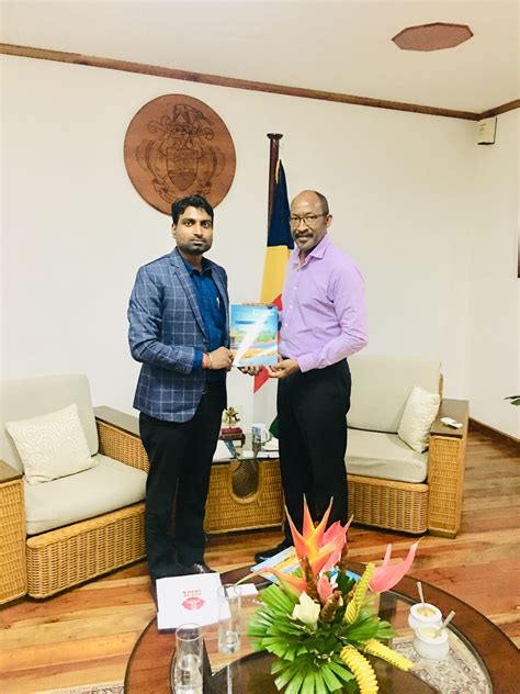 Gallery View | Diplomacy & Beyond Plus