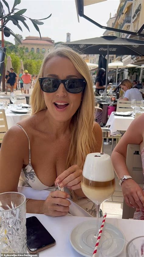 Jackie O Henderson Shows Off Her Slimmed Down Figure While On Holiday