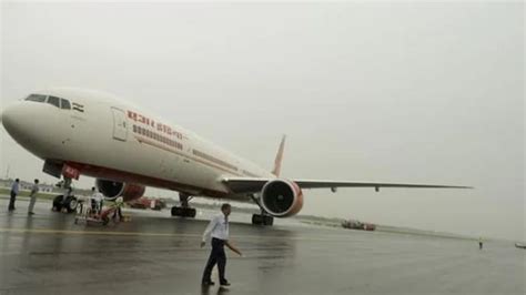 7 Flights Diverted 40 Delayed At Airport As Heavy Rains Lash Delhi