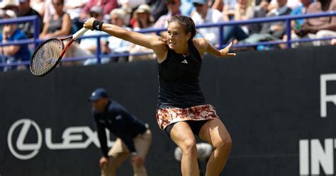 Tennis Wta Tournoi Deastbourne Kasatkina Sort Wang Tennis