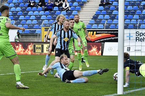 SV Waldhof Gegen Duisburg 3 1 Sieg Macht Carl Benz Stadion Zur