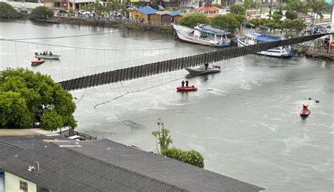 Ponte Cai Por Excesso De Peso E Deixa Cinco Desaparecidos Pessoas