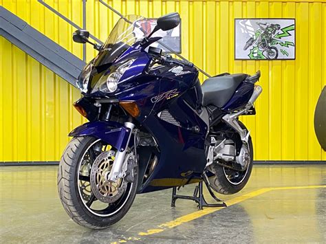 Honda Vfr