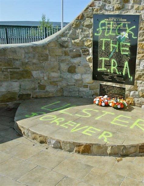 Bobby Sands' grave and Belfast Republican plot vandalised : r/ireland