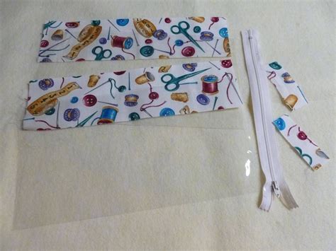 Sew A Clear Pvc Vinyl Zipper Pouch Free Pattern Artofit