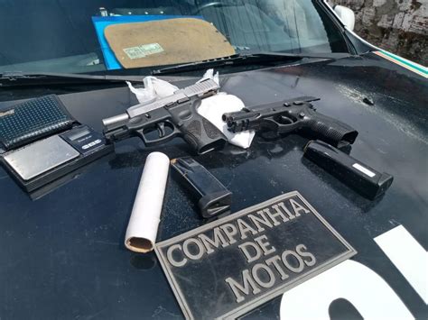 Dupla Presa Pela Pmce Duas Pistolas No Bairro Mondubim Pol Cia