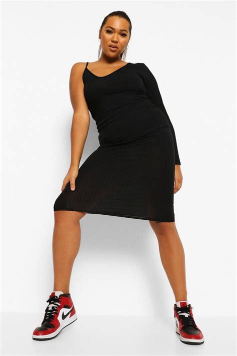 Plus Jumbo Rib Neckline Midi Dress Boohoo