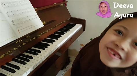 Les Piano Hari Pertama Youtube