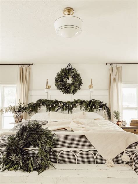 The Best Christmas Bedroom Ideas You Ll Love Waking Up To This Season