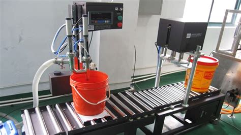 20L Lubricant Oil Bucket Filling Capping Machine Automatic Line Manual