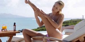 Killer Ass And Outdoor Vagina Rubbing Video Porn Videos