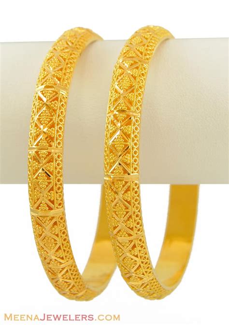 Indian Gold Bangles (22Kt) - BaGo8585 - 22k Indian gold bangles (set of ...