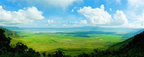 Ngorongoro Crater Wallpaper