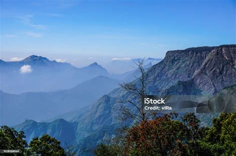 Doddabetta Peak In Ooty Tamil Nadu Stock Photo - Download Image Now ...