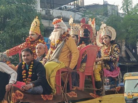 Coronation Ceremony Of Lord Shri Ram Lakshman And Mata Sita On Their