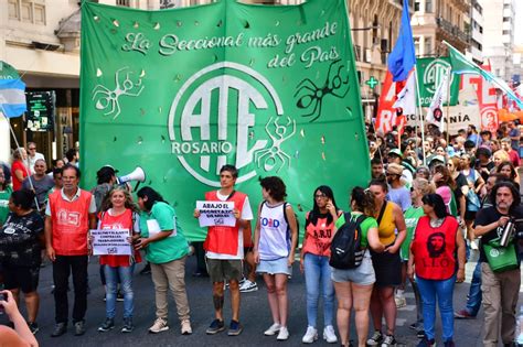 Gremios Y Organizaciones Sociales De Rosario Se Movilizaron En Contra