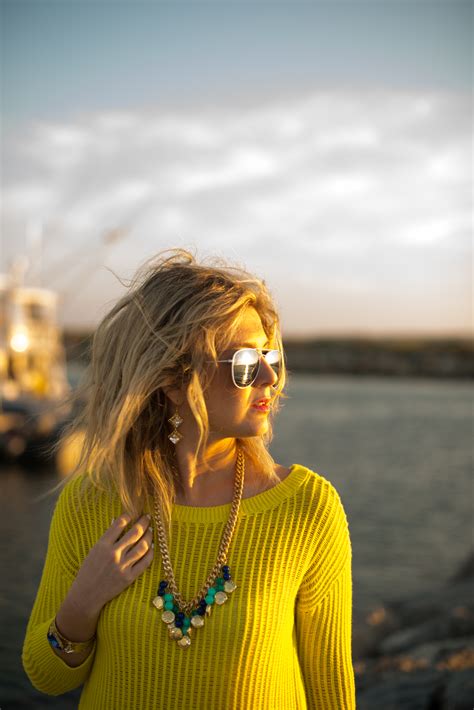 Sunset Style at Menemsha Beach – Sleepless in Sequins