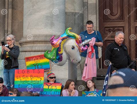 Marriage Equality 2017 Editorial Photography Image Of Vote 100309687