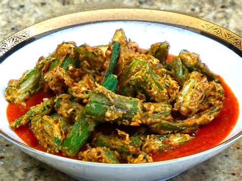 Indian Food Okra In Spicy Gravy Recipe