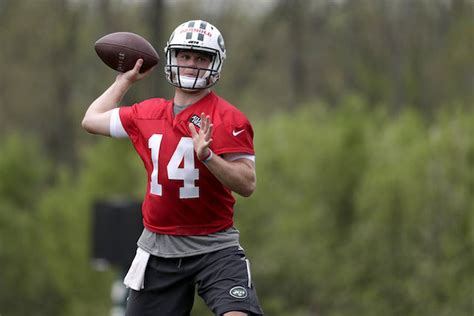 How much has Jets' Sam Darnold progressed so far? | Mailbag - nj.com