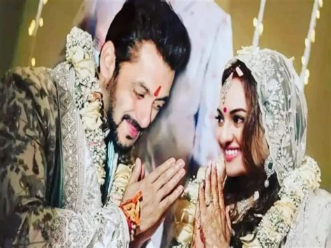 Salman Khan And Sonakshi Sinha Another Fake Marriage Photo Goes Viral