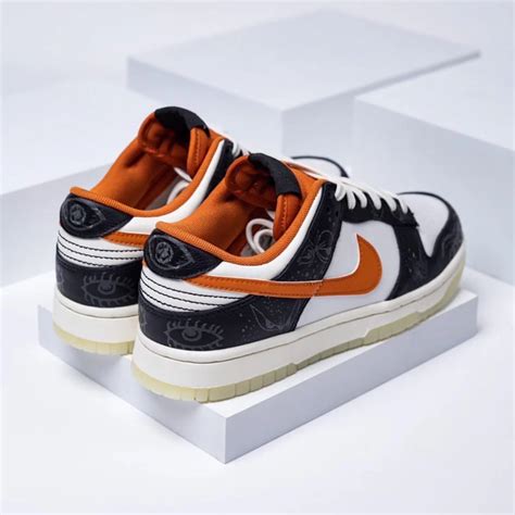 Nike Dunk Low 'Halloween' (2021) | Nike dunks, Nike, Custom shoes diy