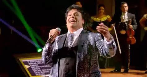 Juan Gabriel Esta Vivo Descubre La Verdad Sobre El Video Del Divo De