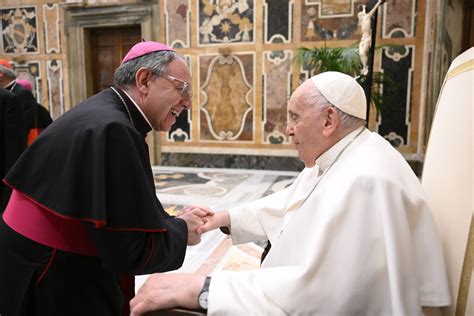 Il Vescovo Antonio Da Papa Francesco Per Il Sovvenire Diocesi