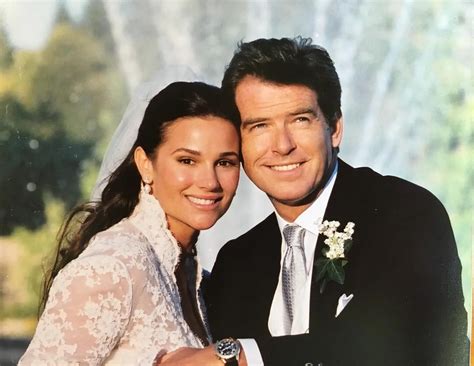 pierce brosnan wife   keely shaye smith aww