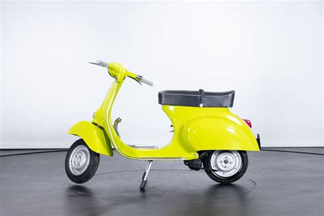 Piaggio Vespa L V A T Piaggio Oldtimer Motorr Dern Ruote