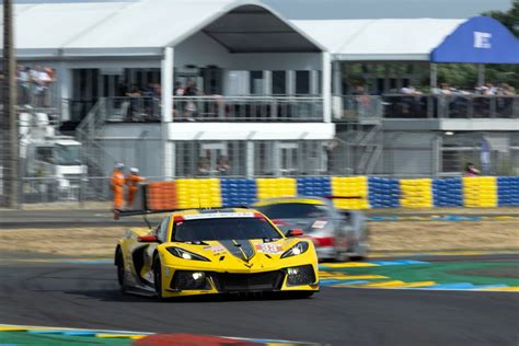 Corvette Racing On Twitter 3 28 To Go And NicoVarrone Sets The