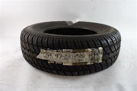 Cooper Cobra Radial GT Tire | Property Room