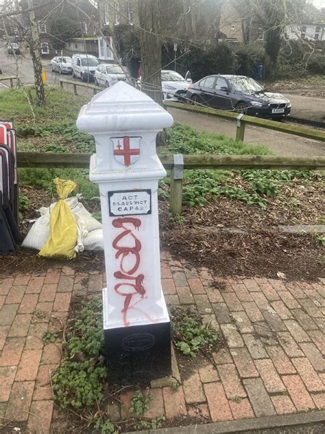 Old Boundary Marker On The Hythe Egham © S Arnold Geograph Britain