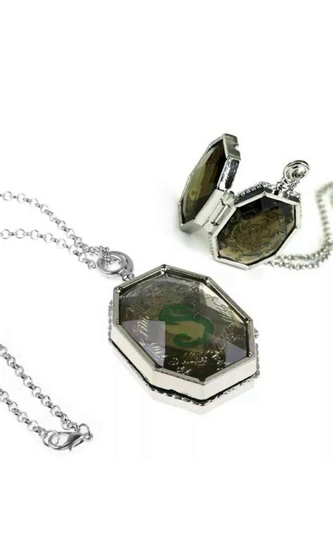 Salazar Slytherin S Locket Horcrux Necklace Harry Potter Etsy