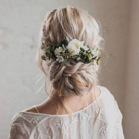 35 Bridesmaid Hairstyles For Inspiration