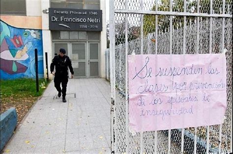 De Terror Un Ni O De A Os Fue Baleado A La Salida De Una Escuela