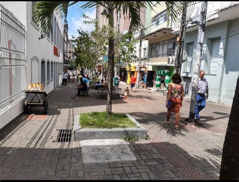 Feriado de Nossa Senhora da Conceição veja o que abre e o que fecha em