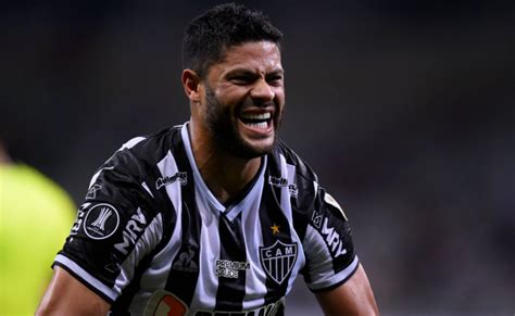 Hulk do Atlético revela que foi dispensado pelo São Paulo por causa